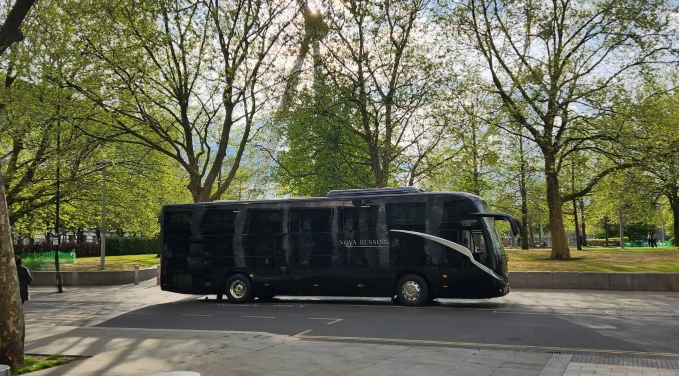 minibus